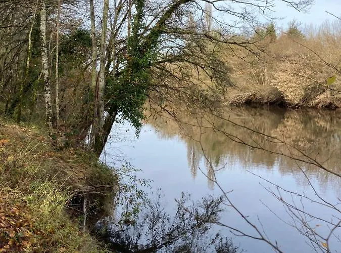 Au Petit Bonheur Semesterbostad *